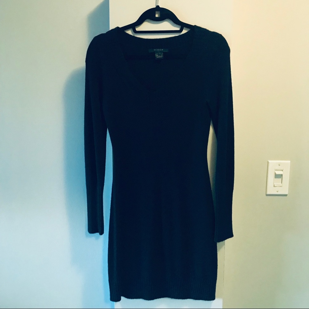 Cashmere Sweater Dress V-Neck from Scoop New York